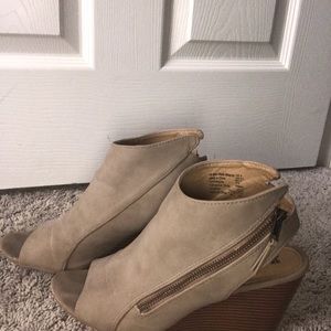 tan booties